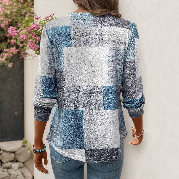 Vintage Plaid Shirt with Long Sleeves